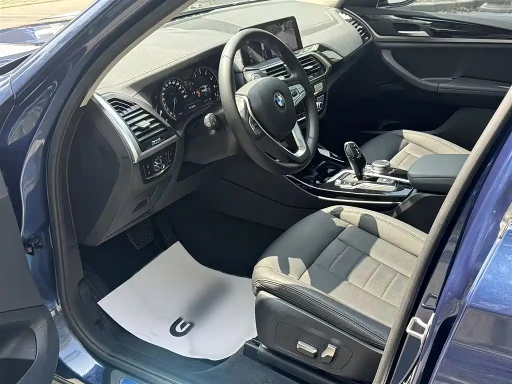 BMW X3 2019 — фото 10