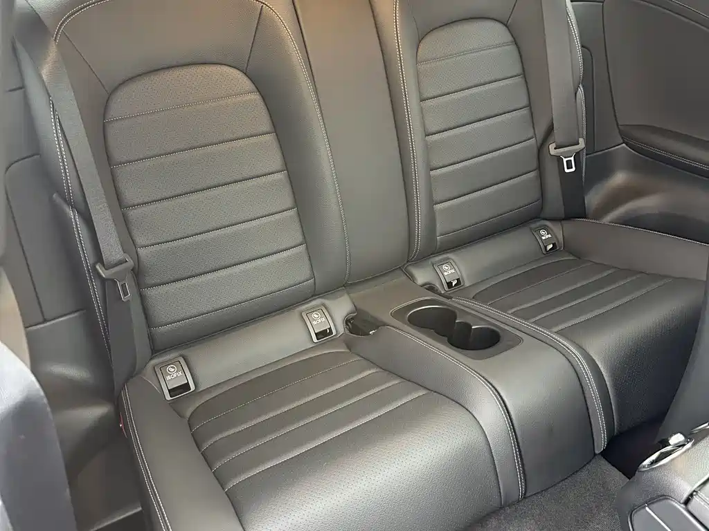 Mercedes-Benz C-Class 2020
