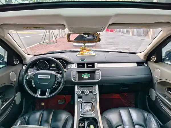 Land Rover Range Rover Evoque 2015