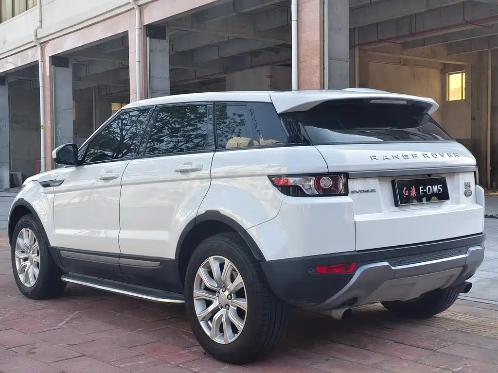 Land Rover Evoque 2016 — фото 9