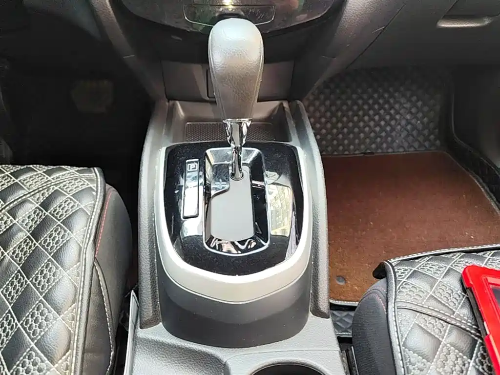 Nissan Qashqai 2017 — фото 14