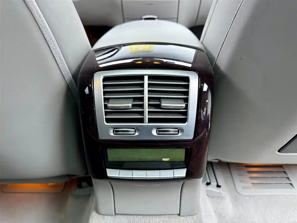Mercedes-Benz S-Class 2011 — фото 22