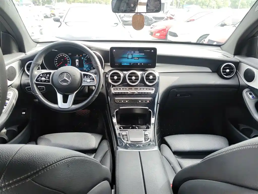 Mercedes-Benz GLC Coupe 2020 — фото 10