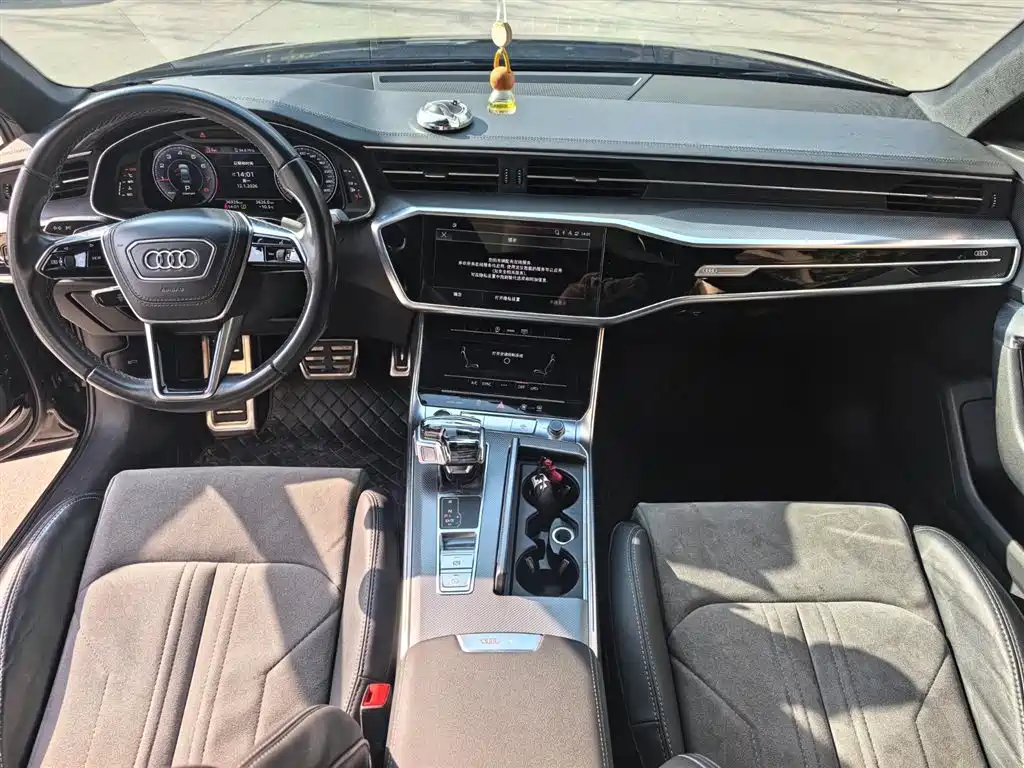 Audi A6L 2023 — фото 8