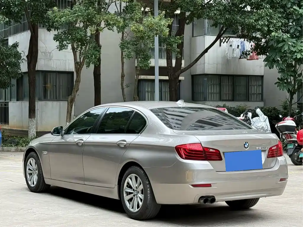 BMW 5 Series 2016