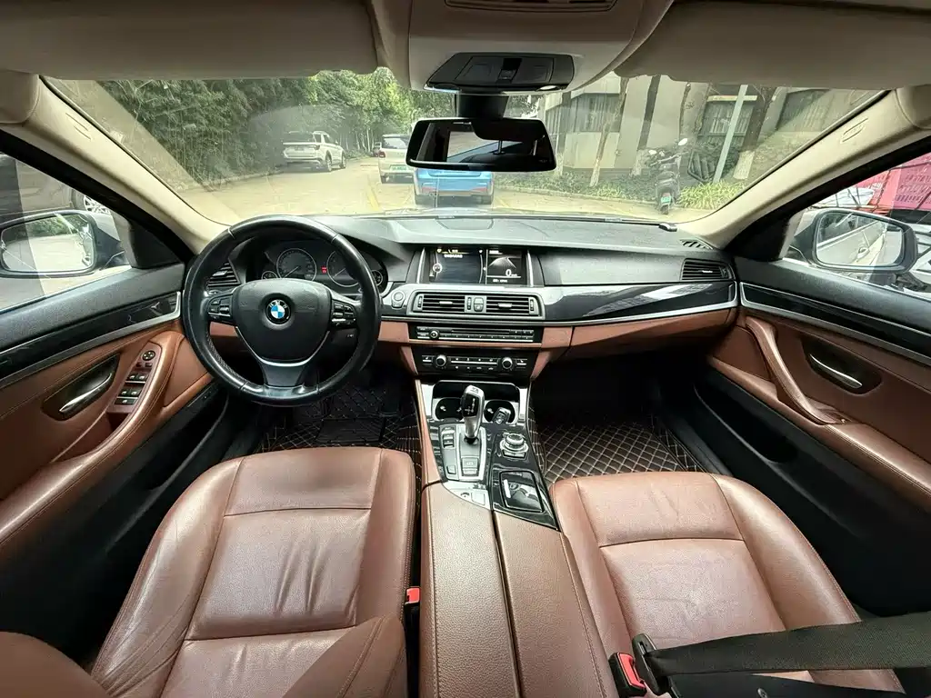 BMW 5 Series 2016