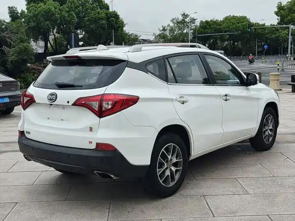 BYD Song 2016