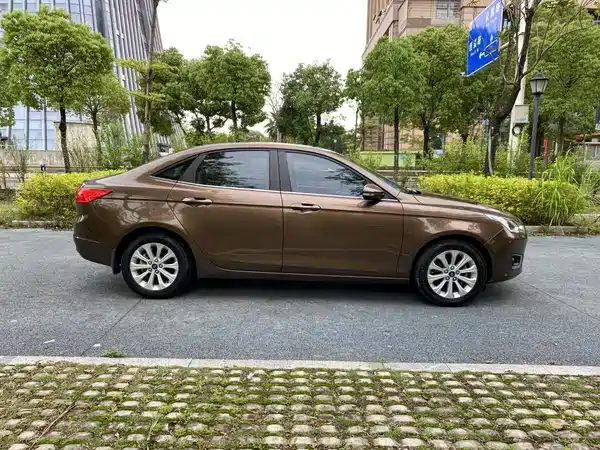Ford Escort 2015