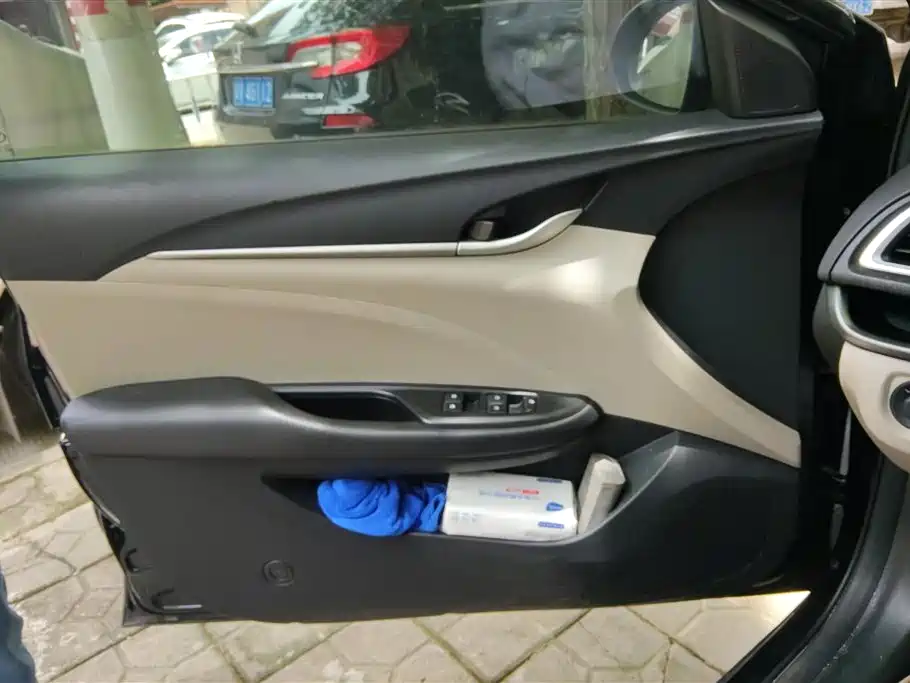 Buick Excelle 2016