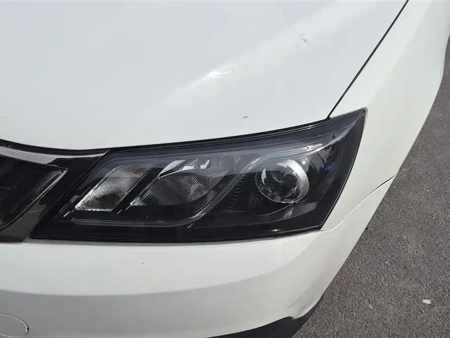 Geely Emgrand 2017