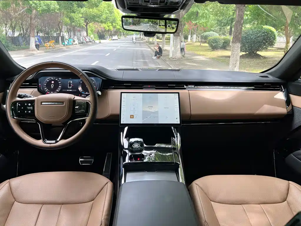 Land Rover Range Rover Sport 2025 — фото 4
