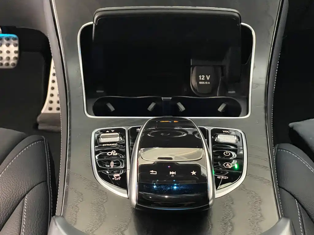 Mercedes-Benz GLC AMG 2020 — фото 15