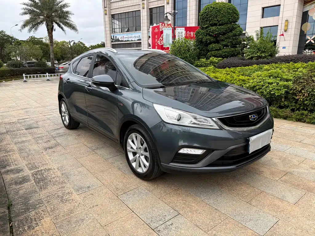 Geely Emgrand GS 2018 — фото 3