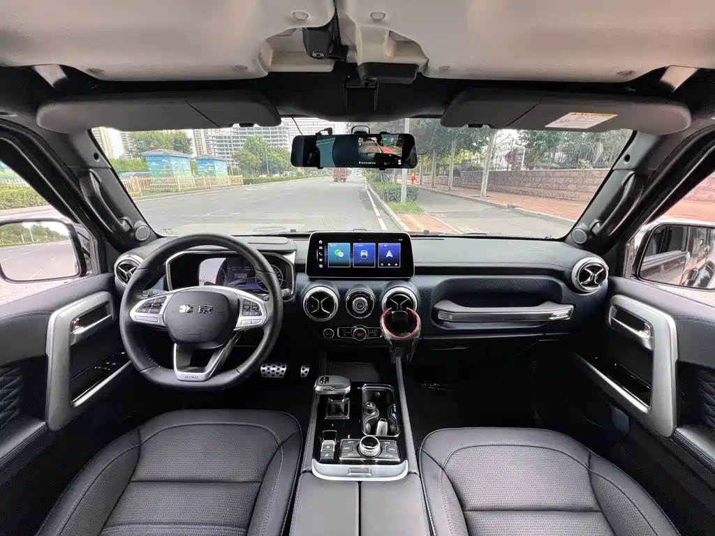 BAIC BJ40 2024 — фото 10