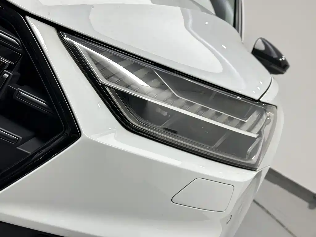 Audi A7L 2023 — фото 22