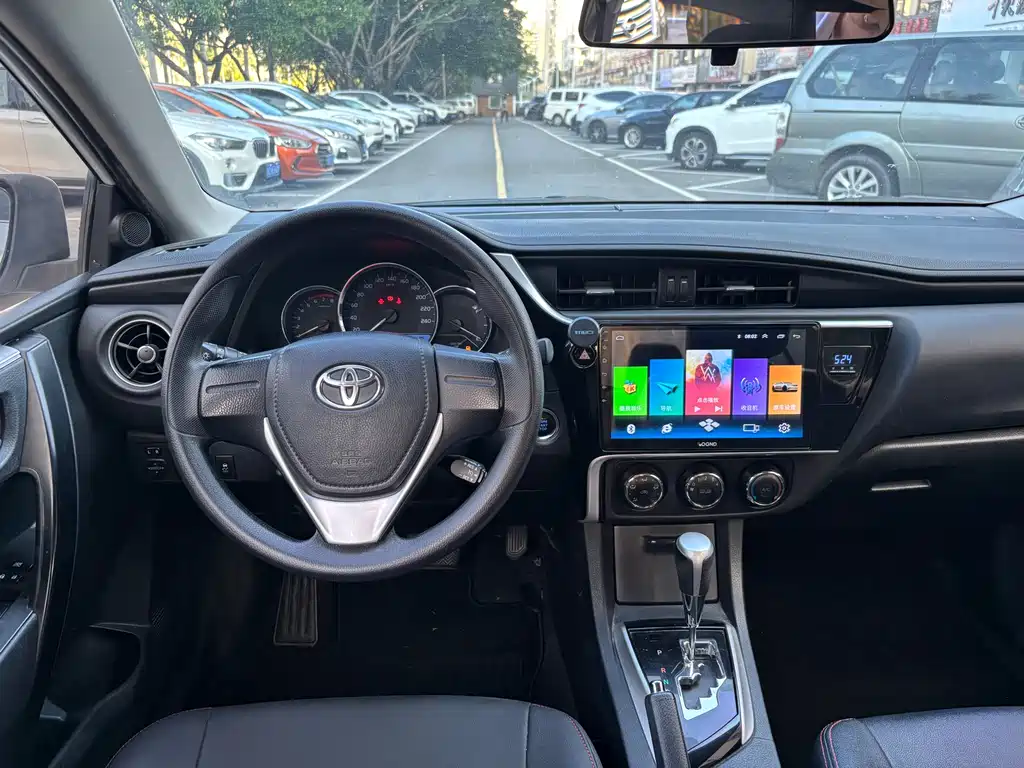 Toyota Corolla 2018 — фото 5