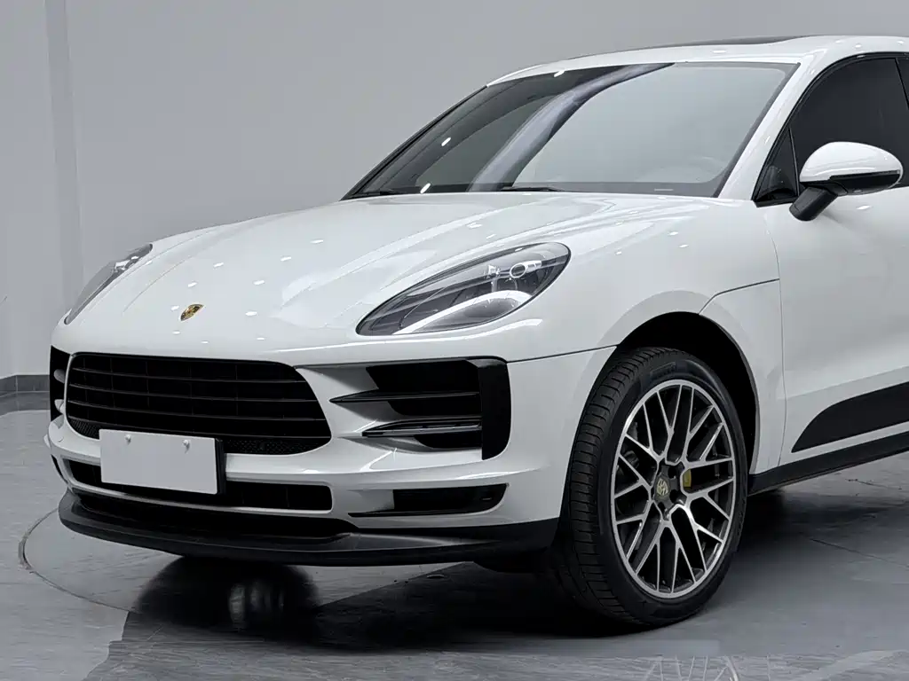 Porsche Macan 2021 — фото 12