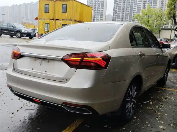 Geely Emgrand 2019
