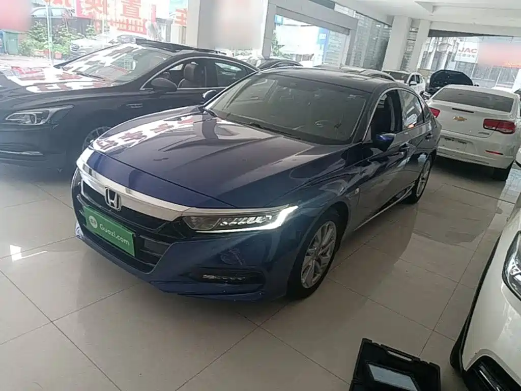 Honda Accord 2020 — фото 1