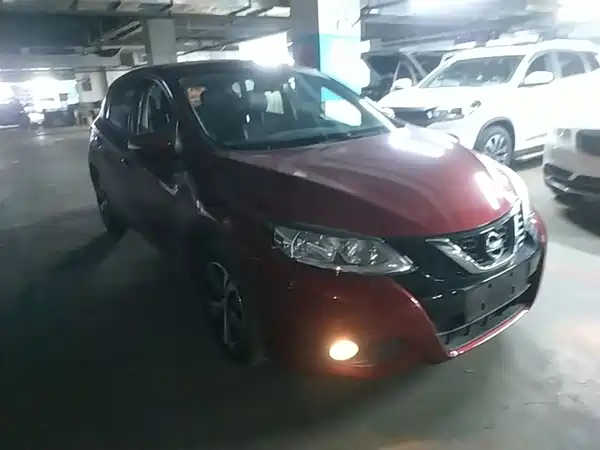 Nissan Tiida 2019