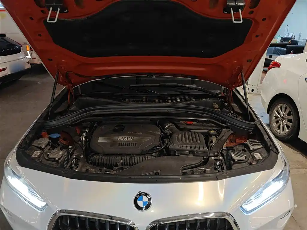 BMW X2 2018 — фото 20