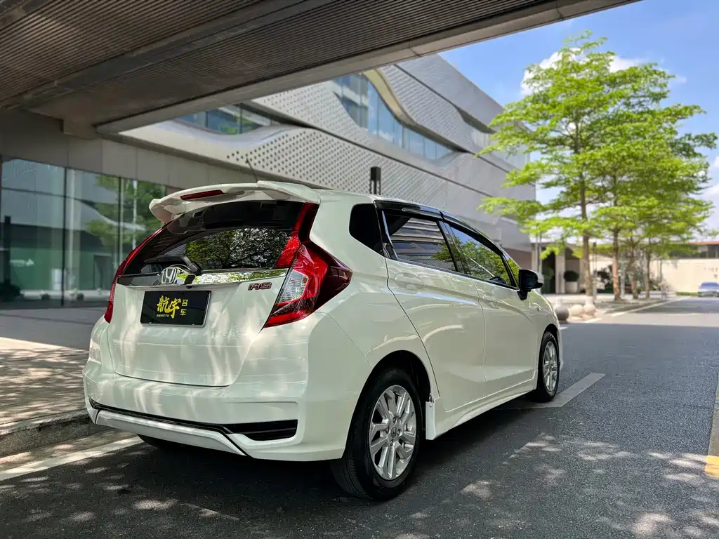 Honda Fit 2019 — фото 3