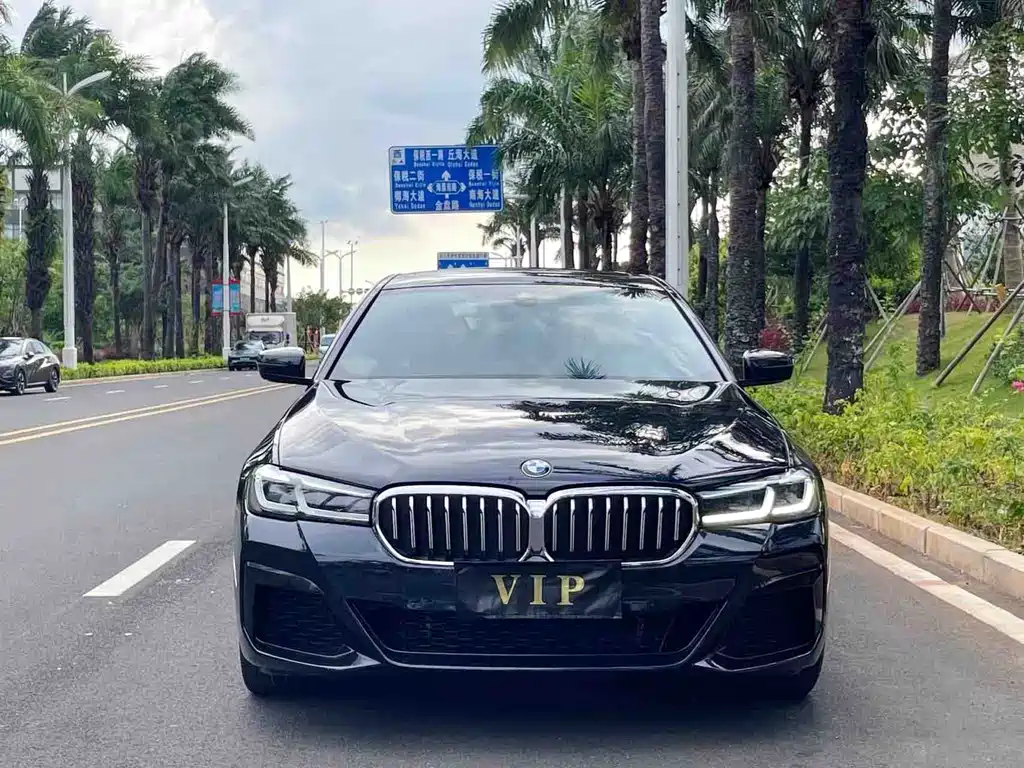 BMW 5 Series 2022