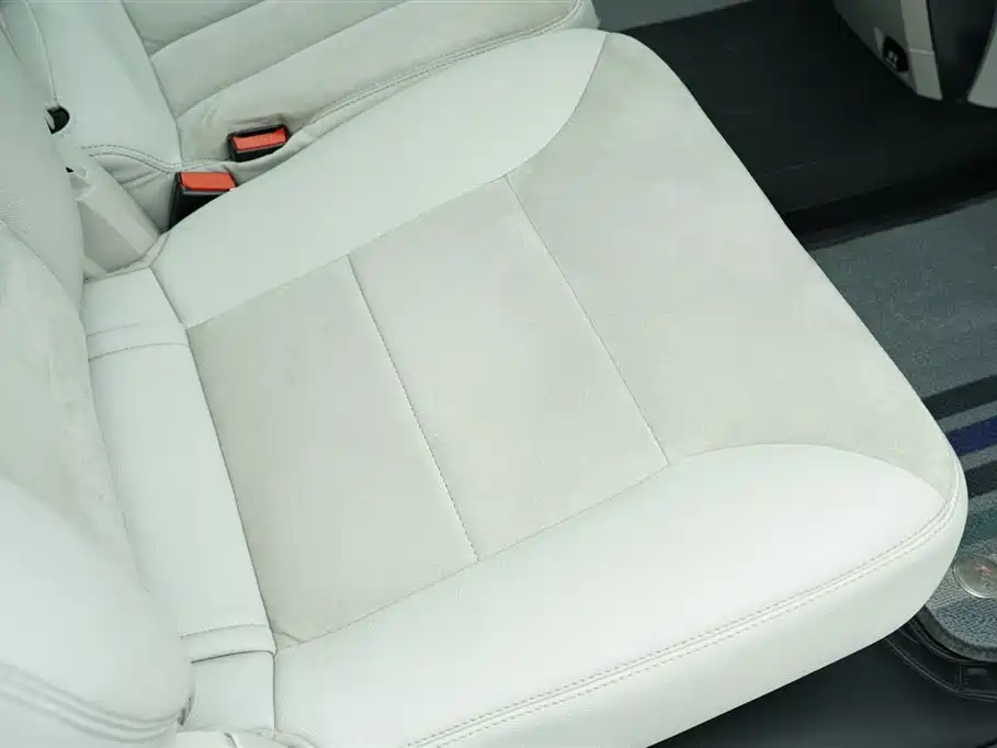 Mercedes-Benz R-Class 2015 — фото 29