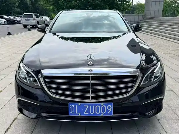 Mercedes-Benz E-Class 2019