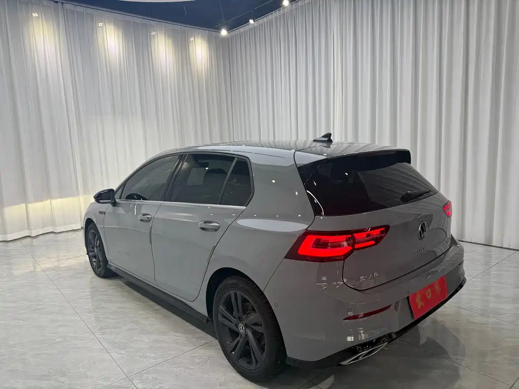 Volkswagen Golf 2022
