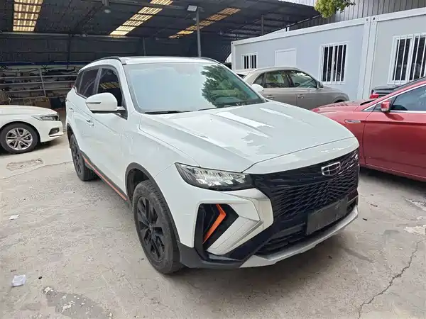 Geely Boyue 2022