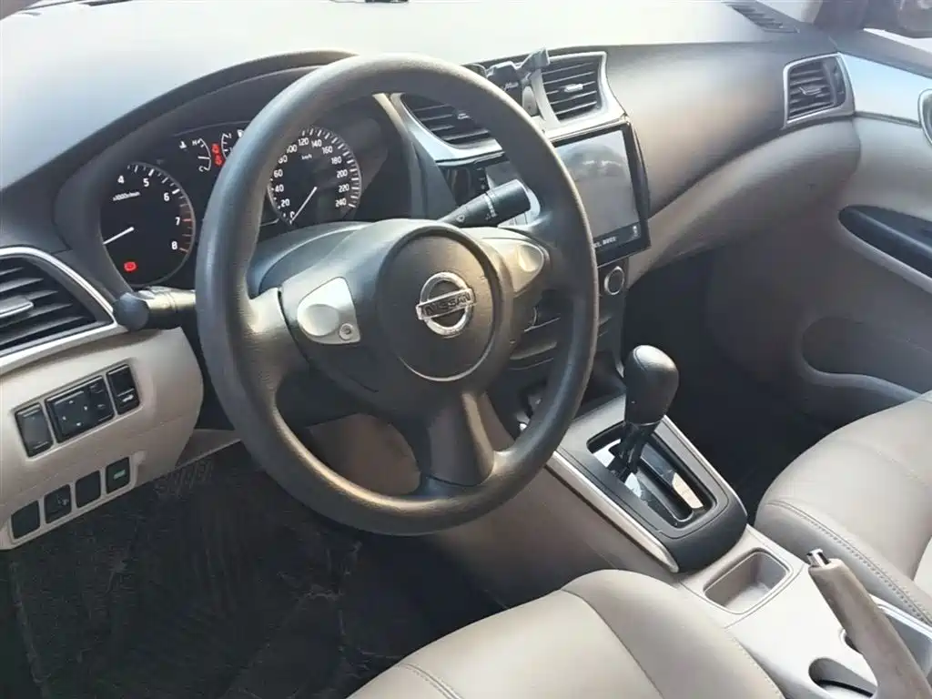 Nissan Sylphy 2018 — фото 10
