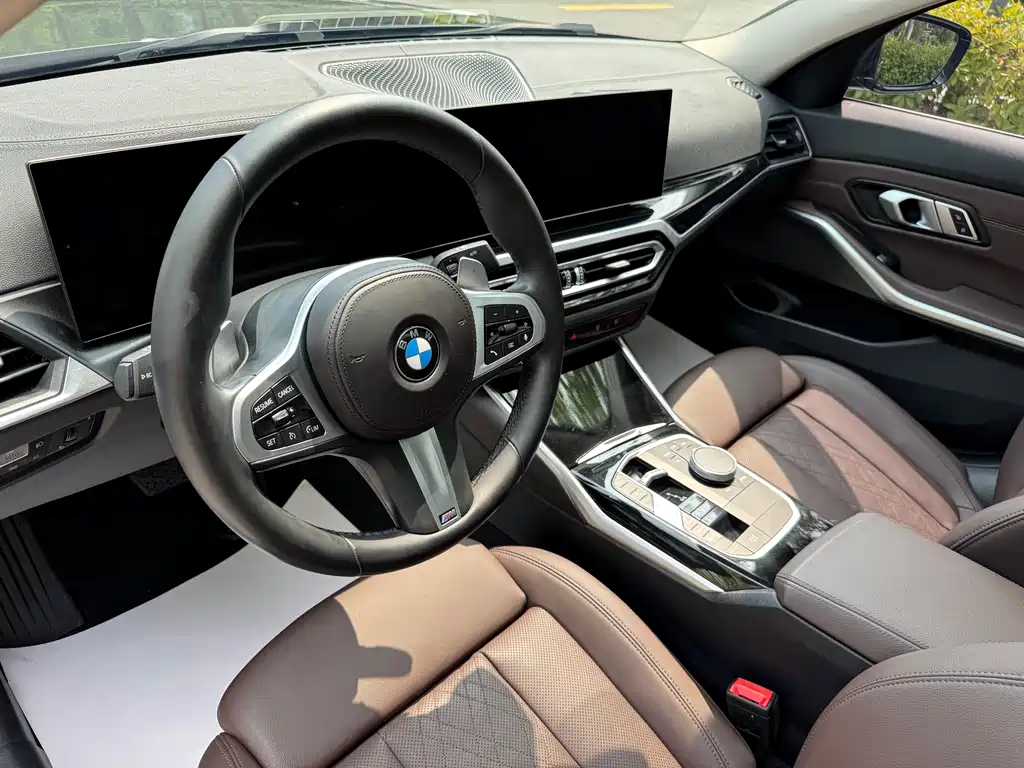 BMW 3 Series 2023 — фото 13