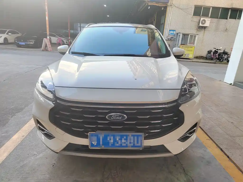 Ford Escape 2022