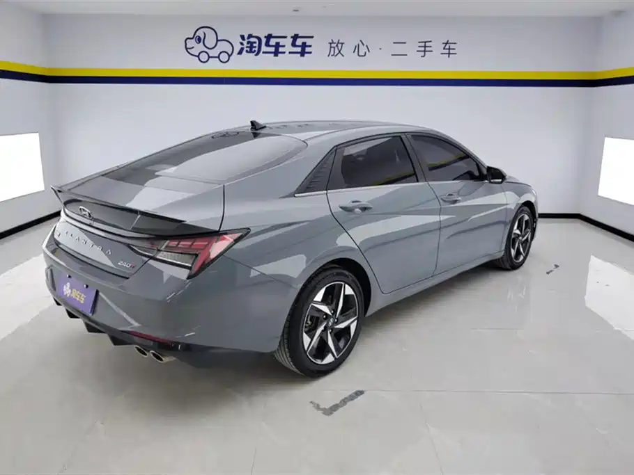 Hyundai Elantra 2021 — фото 3