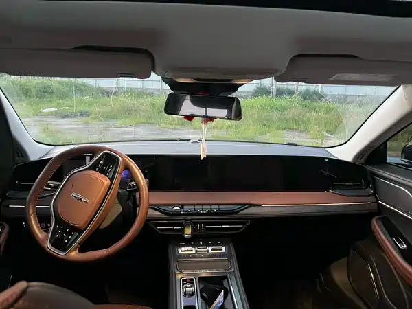 Lincoln Z 2024