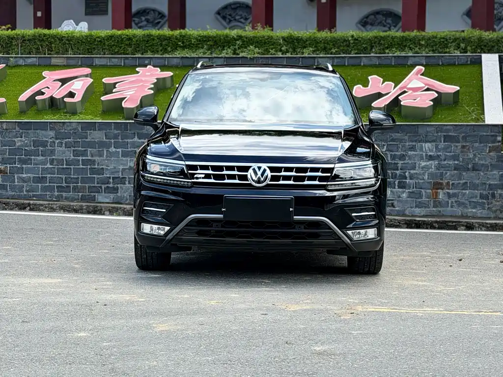 Volkswagen Tiguan L 2019