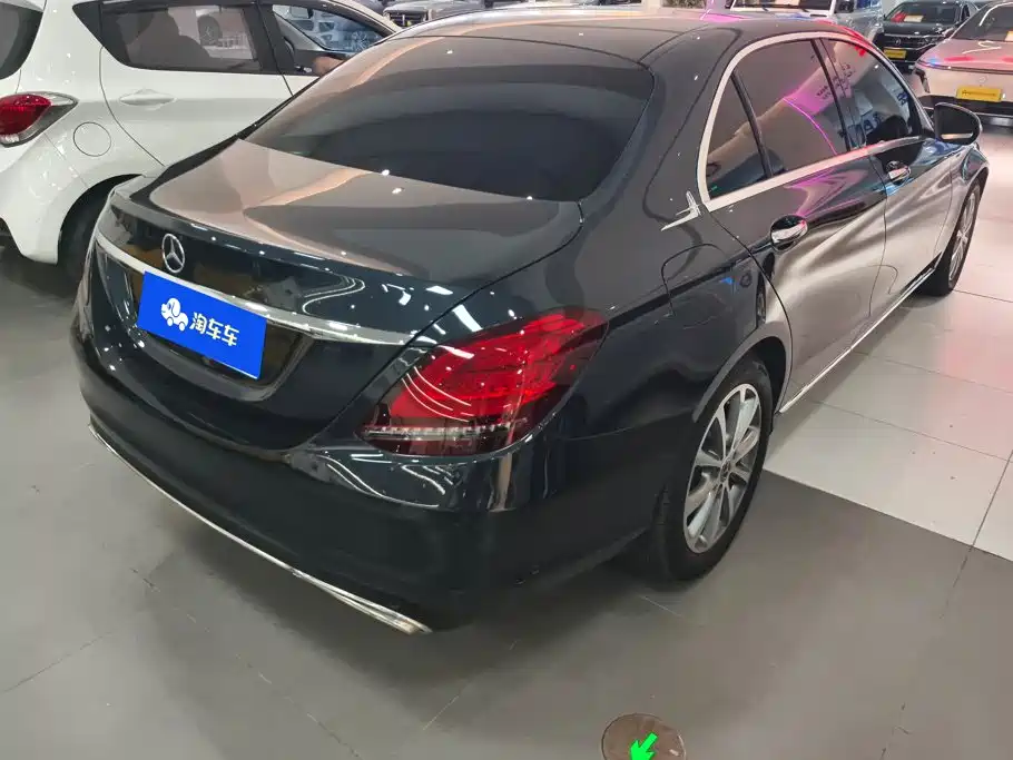 Mercedes-Benz C-Class 2019