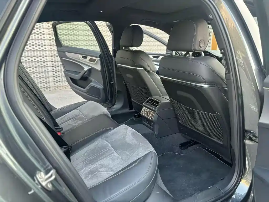 Audi A6L 2024