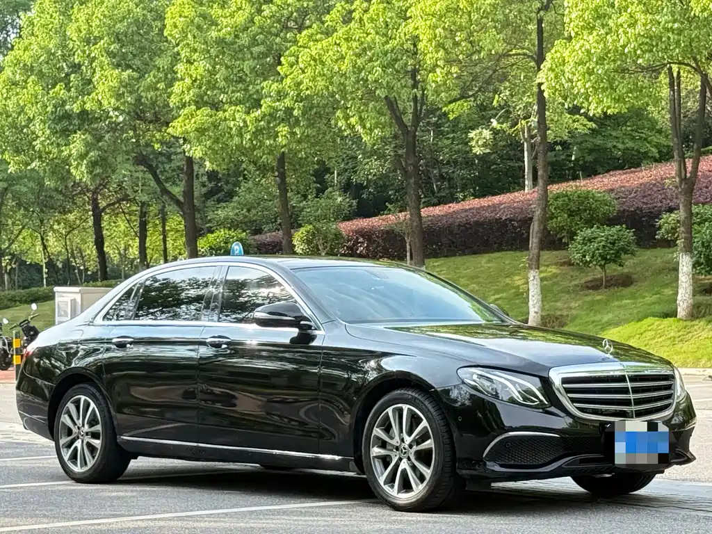 Mercedes-Benz E-Class 2019 — фото 3