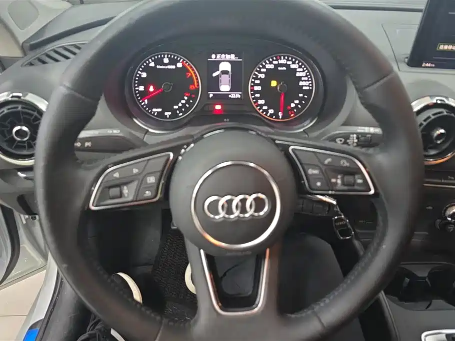 Audi A3 2017 — фото 15
