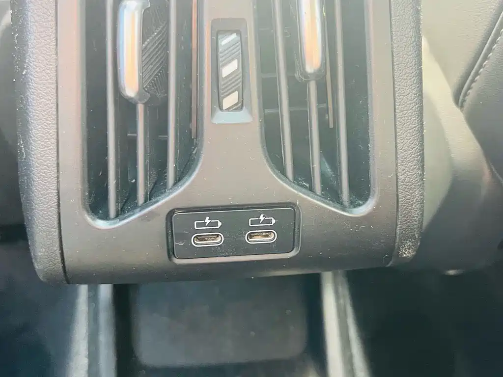 BMW X1 2024 — фото 17
