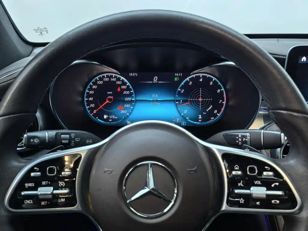 Mercedes-Benz GLC 2021 — фото 12