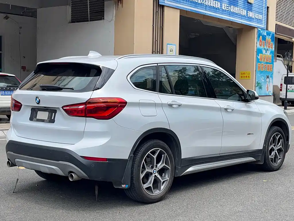 BMW X1 2017 — фото 6