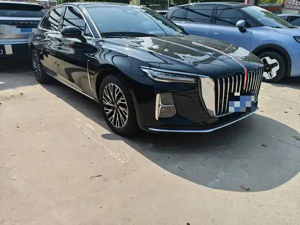 Hongqi H5 2025