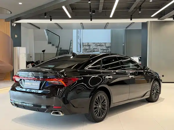 Toyota Avalon 2023