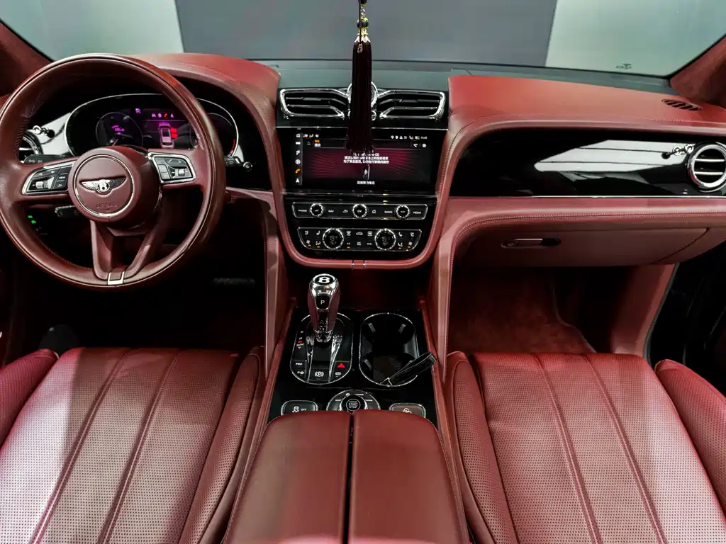 Bentley Bentayga 2021