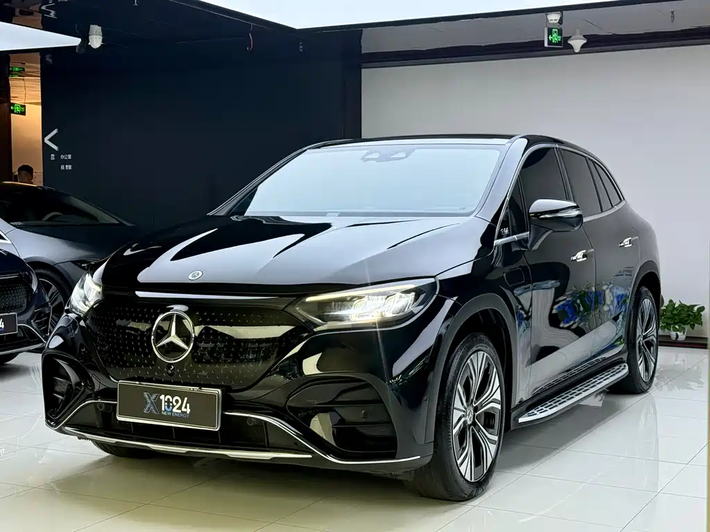 Mercedes-Benz EQE SUV 2023