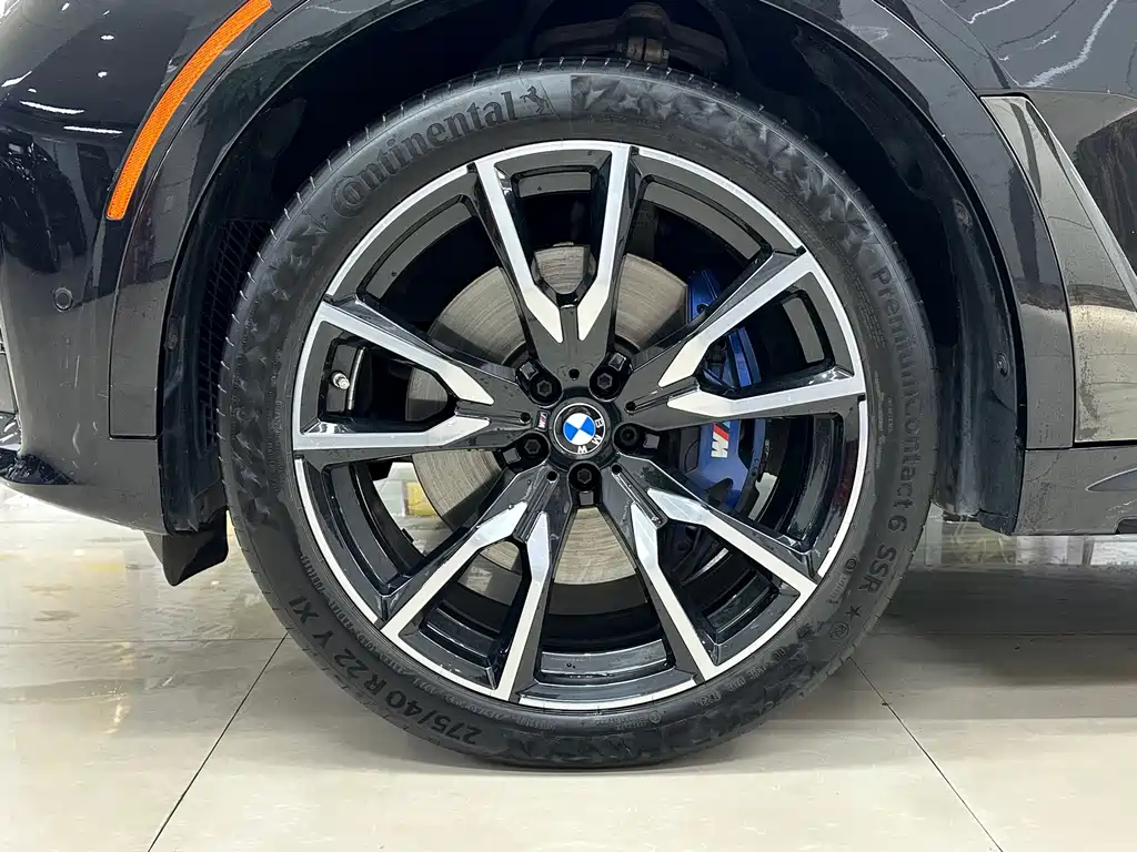 BMW X7 2022 — фото 22