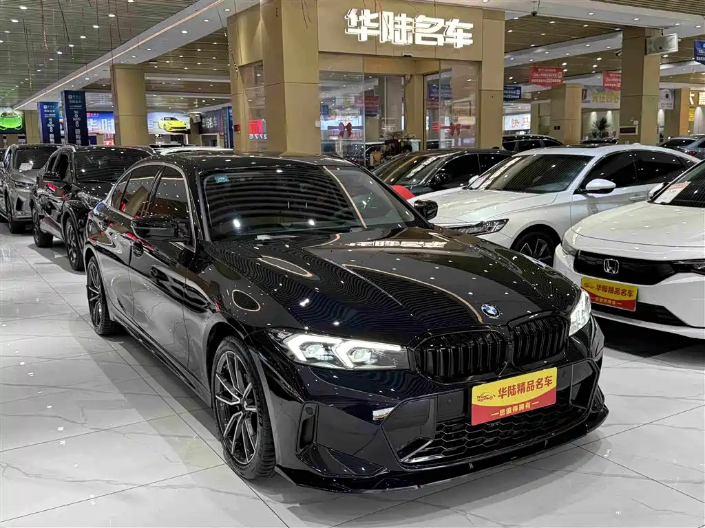 BMW 3 Series 2023 — фото 15